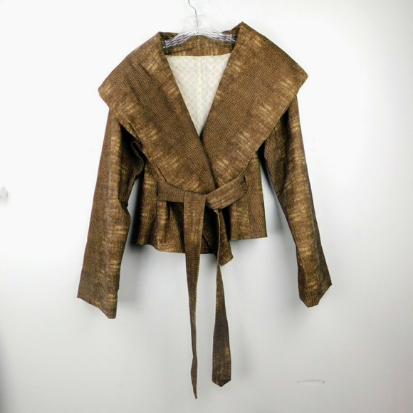 Alligator Print Cropped Shawl Collar Wrap Coat Med - Picture 2 of 8